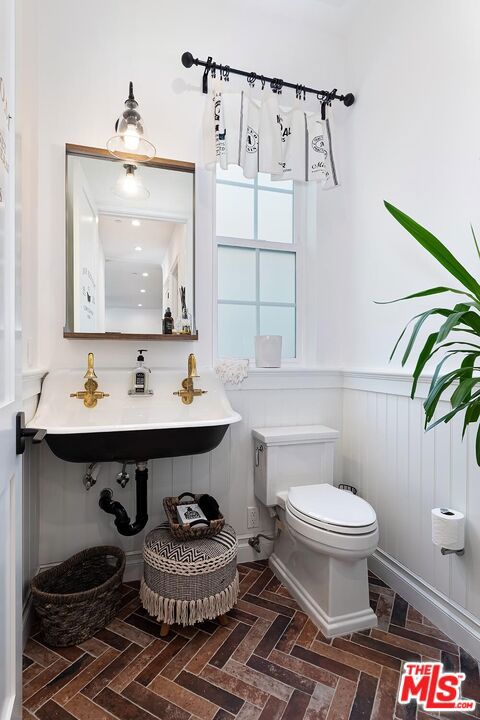 10810 Wilkins Avenue Property Photo 20