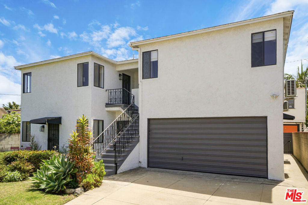 2218 24th Street Property Photo 13