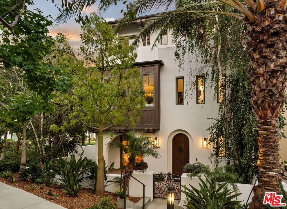 13049 S Icon Circle Property Photo 1