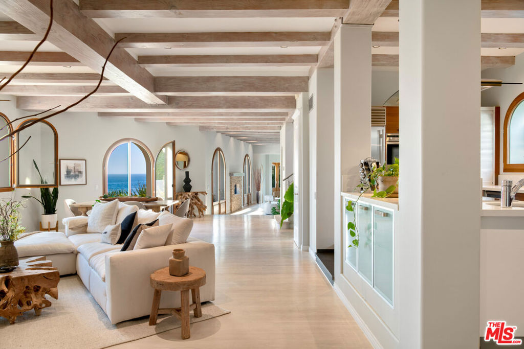 32804 Pacific Coast Highway Property Photo 8