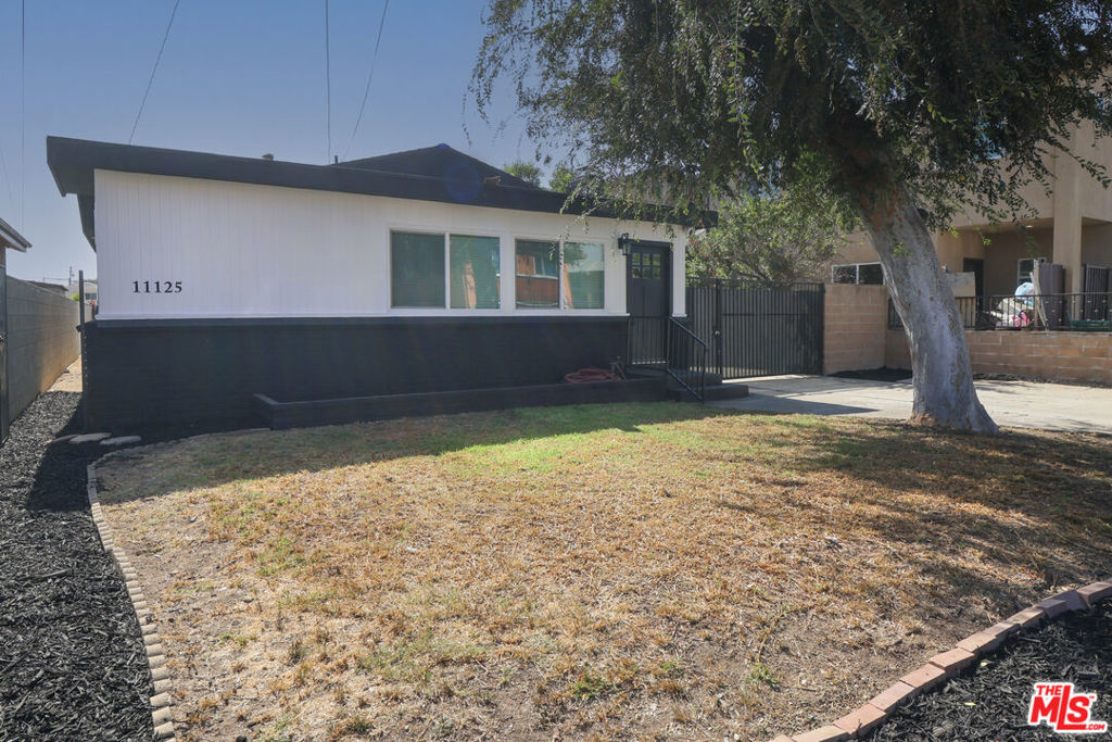 11125 S Osage Avenue Property Photo 27