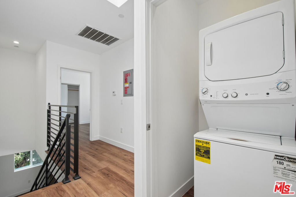 6336 Beck Avenue 2 Property Photo 15