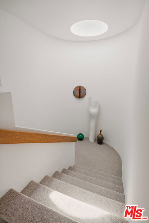 12268 Canna Road Property Photo 9