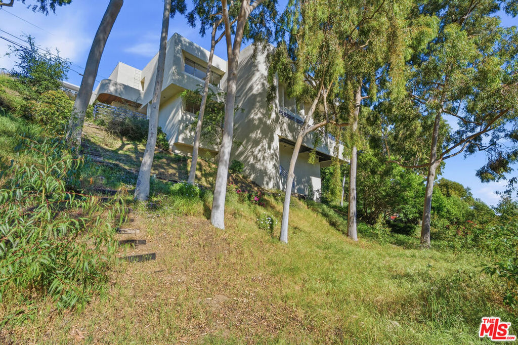 12268 Canna Road Property Photo 36
