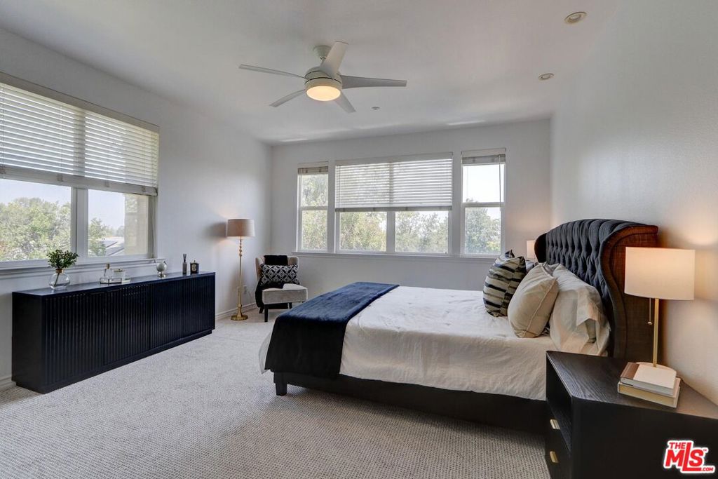 23863 Erin Place Property Photo 14