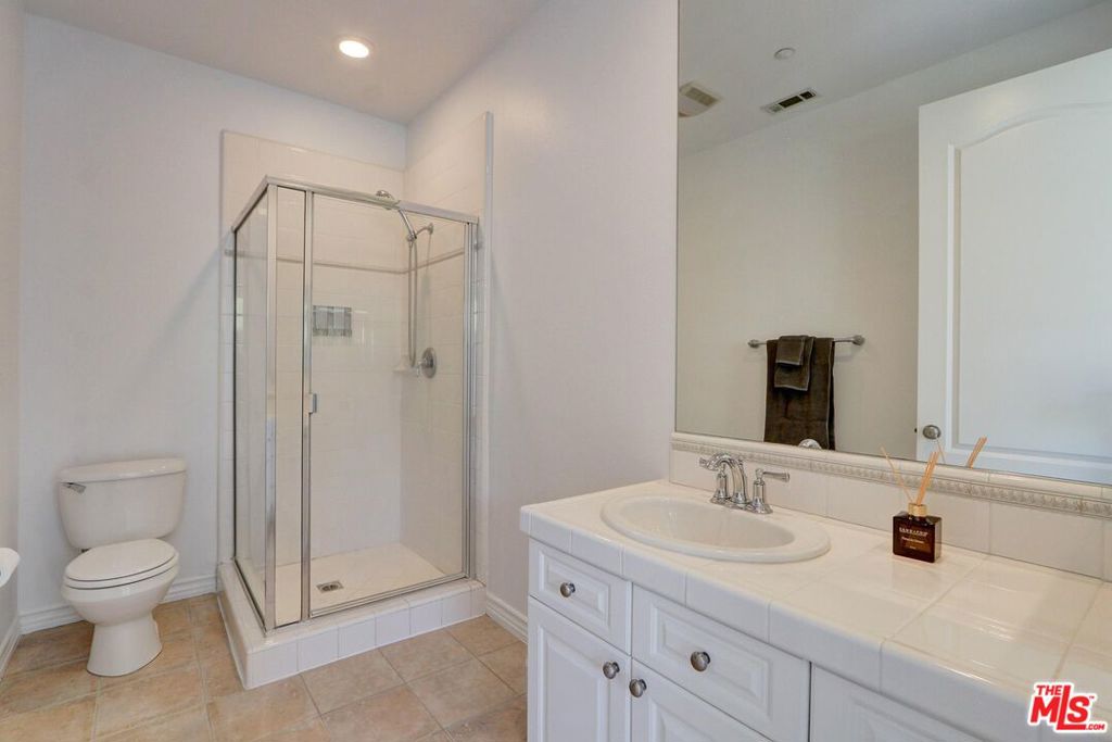23863 Erin Place Property Photo 20