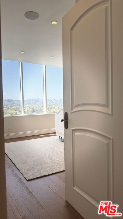10724 Wilshire Boulevard 1605 Property Photo 26