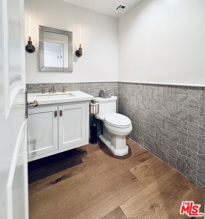 10724 Wilshire Boulevard 1605 Property Photo 69