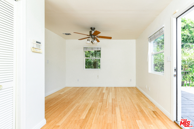 653 Vernon Avenue Property Photo 15
