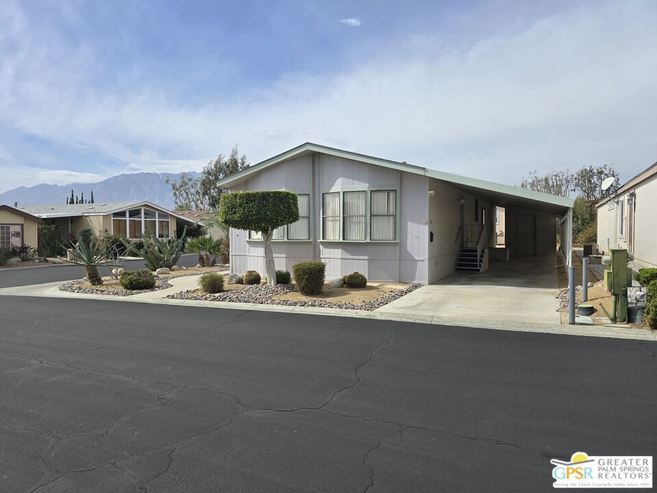 15300 Palm Drive 18 Property Photo 1