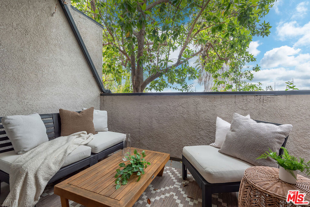 1802 20th Street B Property Photo 7