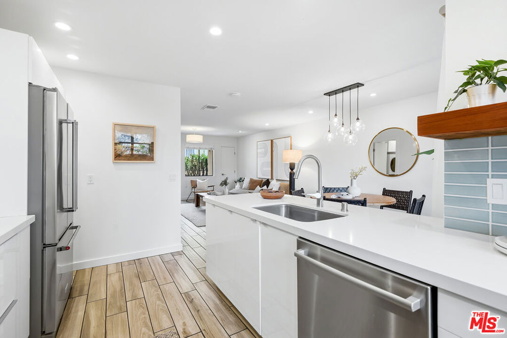1802 20th Street B Property Photo 11