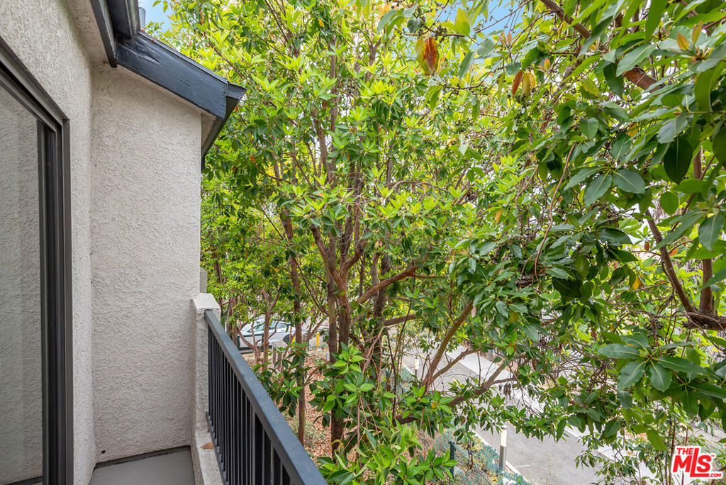 1802 20th Street B Property Photo 16