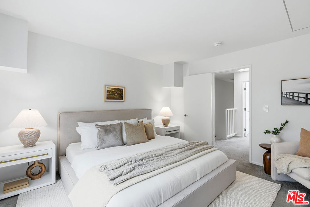 1802 20th Street B Property Photo 17