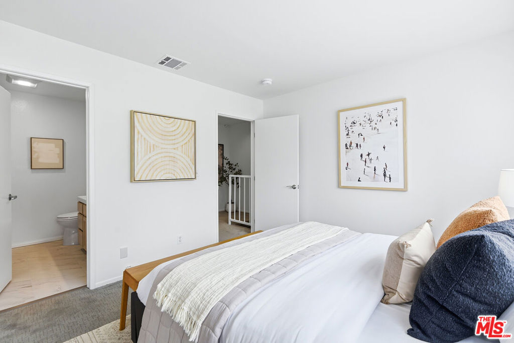 1802 20th Street B Property Photo 23