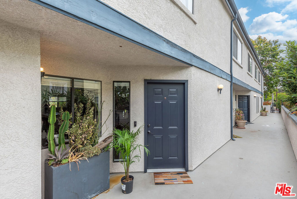 1802 20th Street B Property Photo 27