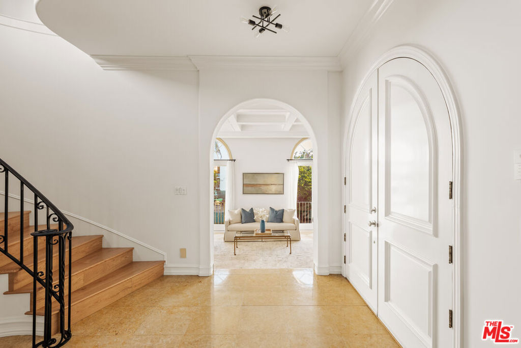 3815 Via Dolce Property Photo 6