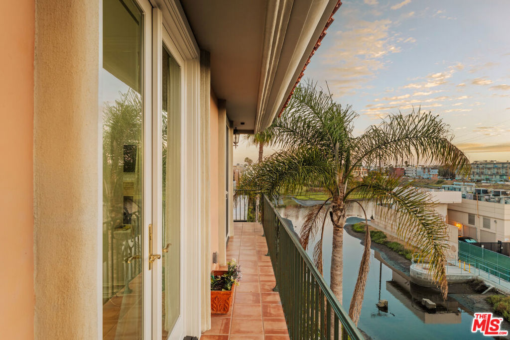 3815 Via Dolce Property Photo 20