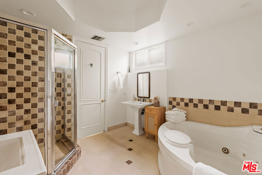3815 Via Dolce Property Photo 21