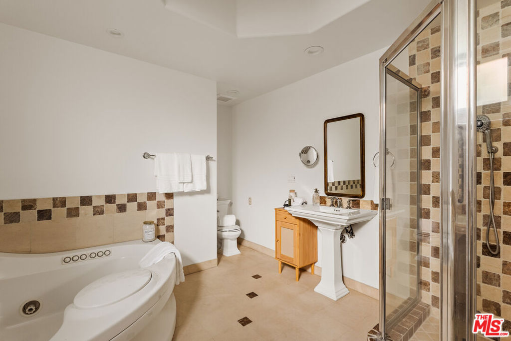 3815 Via Dolce Property Photo 22