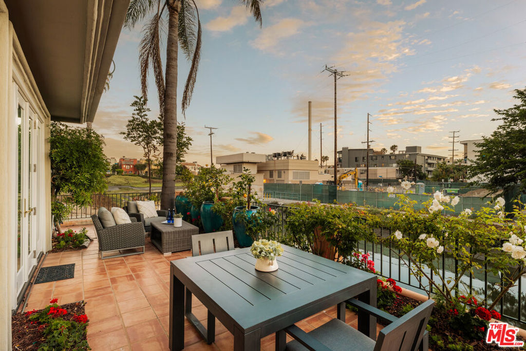 3815 Via Dolce Property Photo 31