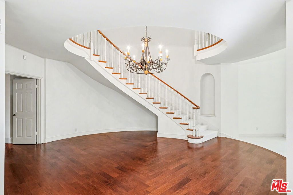 12386 Ridge Circle Property Photo 30