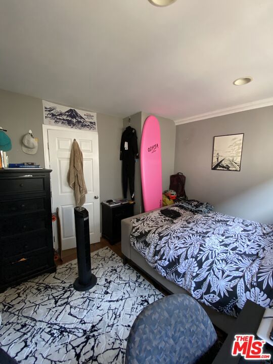 938 Palm Avenue 203 Property Photo 11