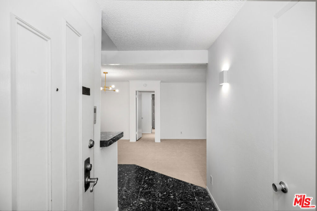355 S Los Robles Avenue 210 Property Photo 25