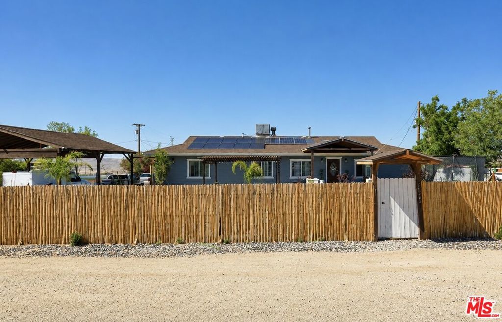 28264 Calico Drive Property Photo 1