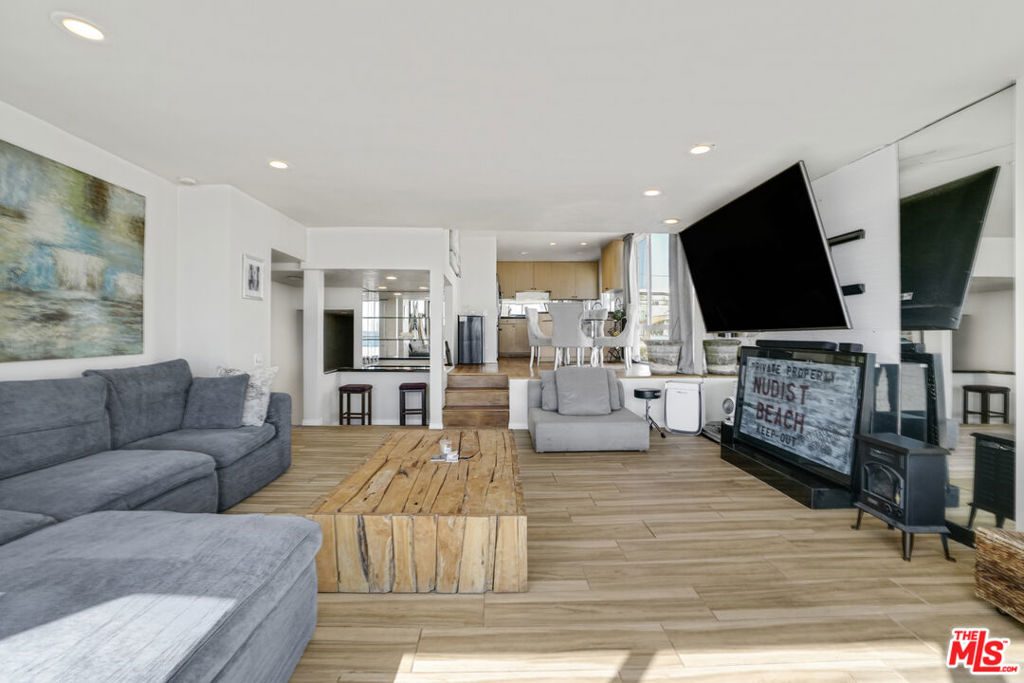 1 Jib Street 101 Property Photo 19
