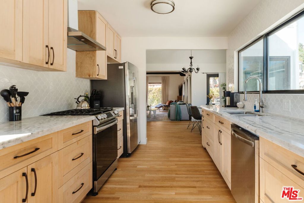 2060 High Tower Drive Property Photo 17