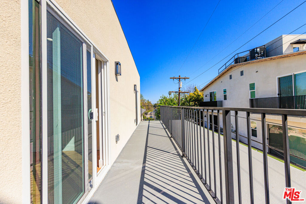 10810 Hesby Street Property Photo 19