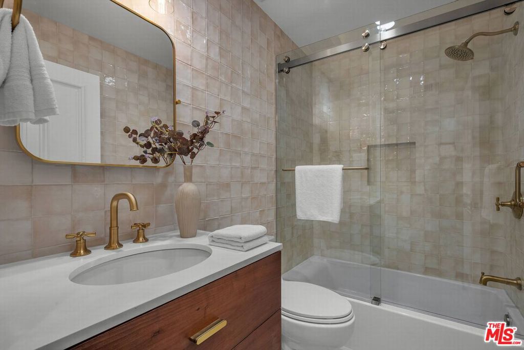 3225 Iredell Lane Property Photo 44