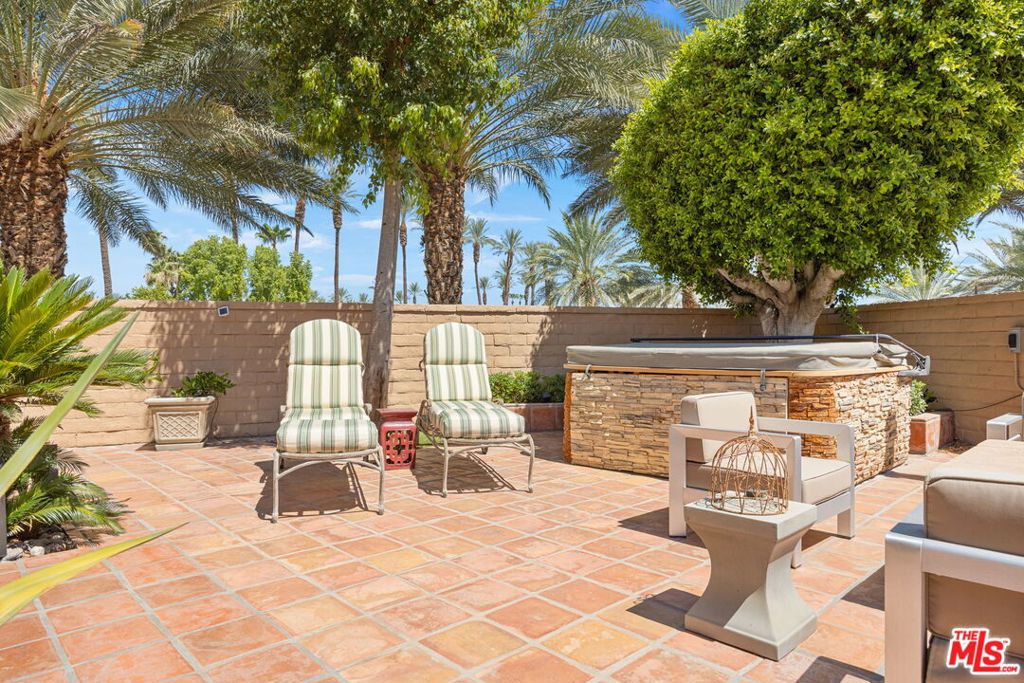 44439 Sorrento Court Property Photo 9