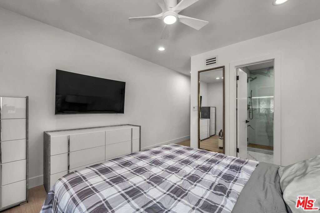 2144 Banyan Drive Property Photo 22