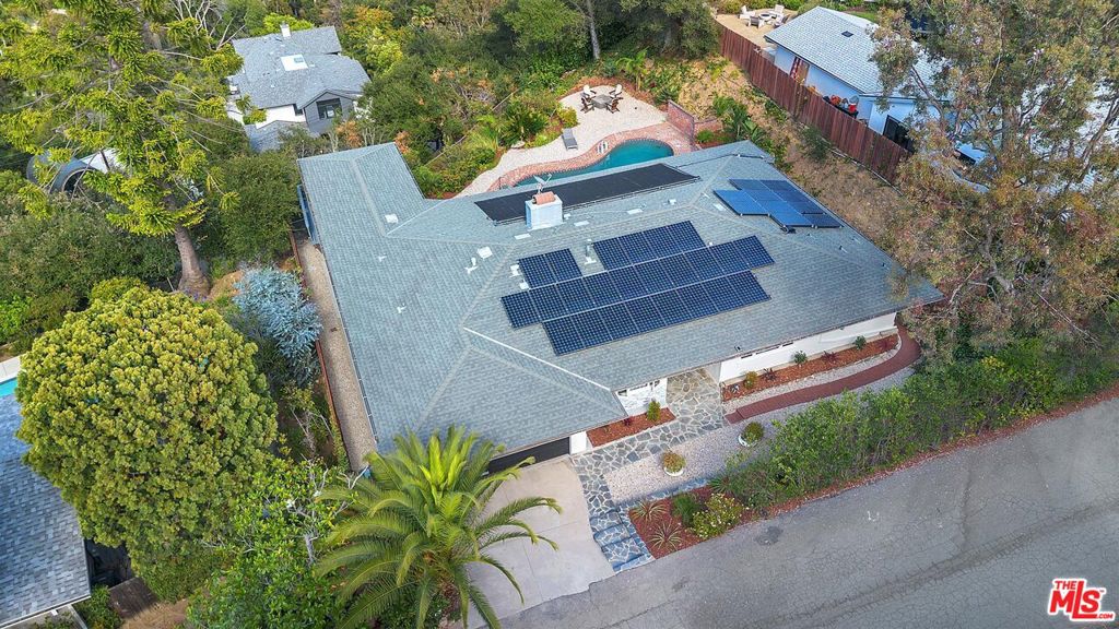 2144 Banyan Drive Property Photo 42
