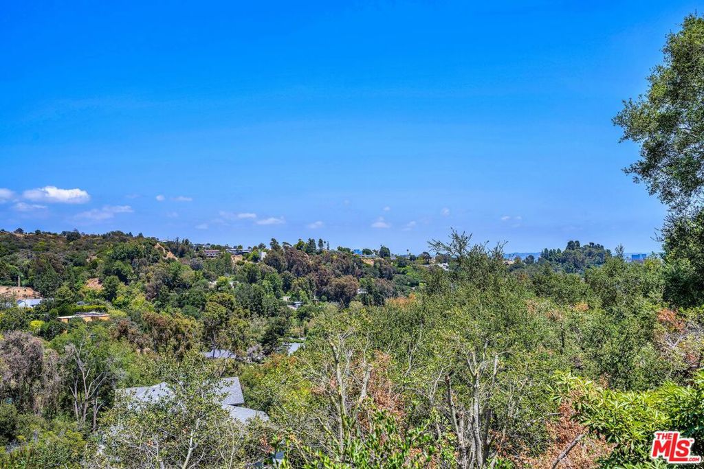 2144 Banyan Drive Property Photo 45
