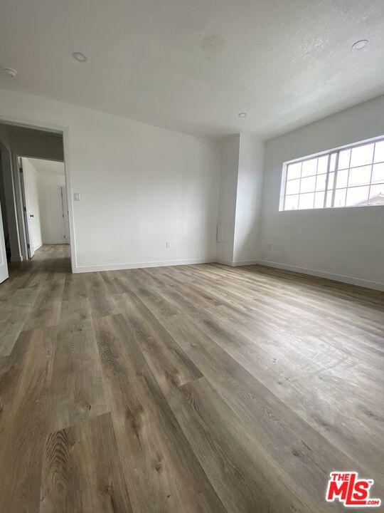 4214 Avalon Boulevard 8 Property Photo 6