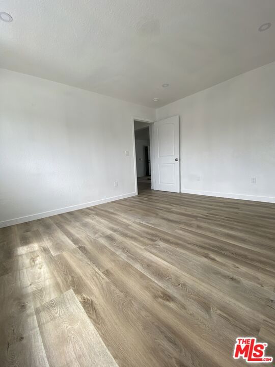 4214 Avalon Boulevard 8 Property Photo 10