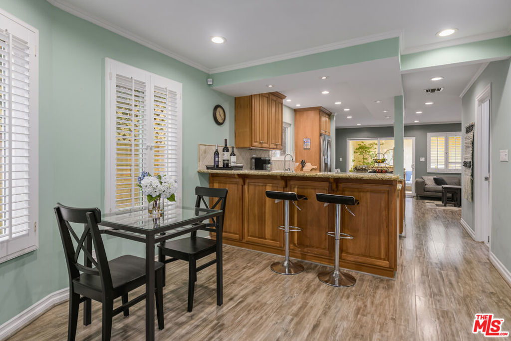 118 3rd Street Property Photo 8