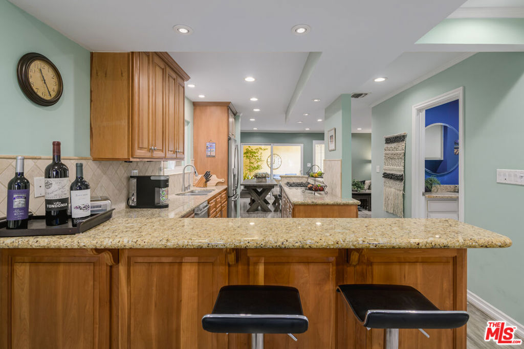 118 3rd Street Property Photo 9