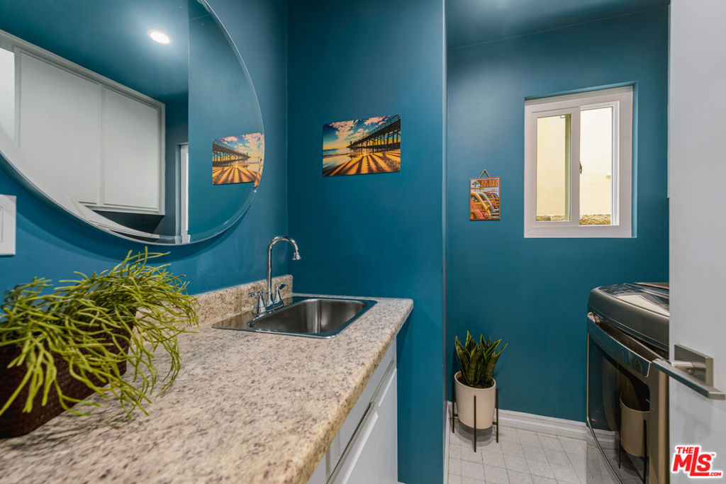 118 3rd Street Property Photo 18