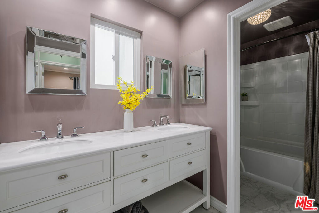 118 3rd Street Property Photo 26