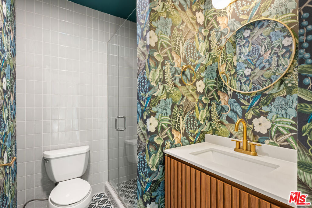 2065 Kew Drive Property Photo 14