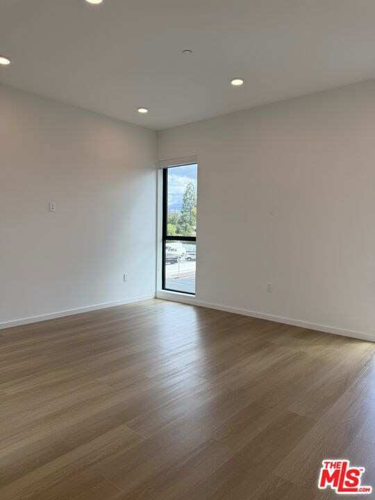 5119 Colfax Avenue 303 Property Photo 6
