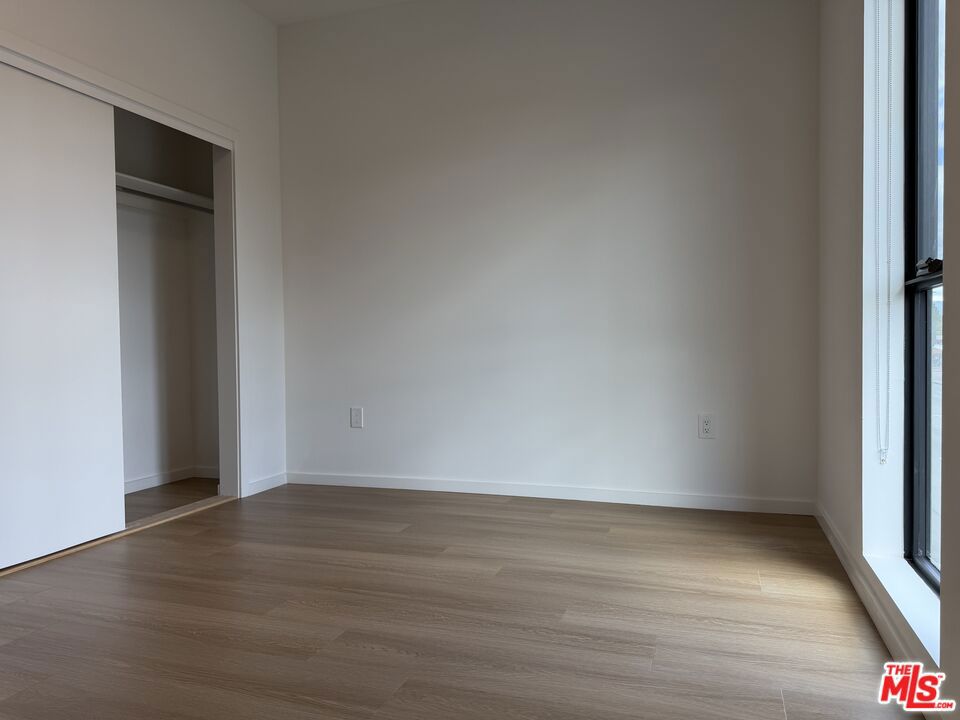 5119 Colfax Avenue 303 Property Photo 14