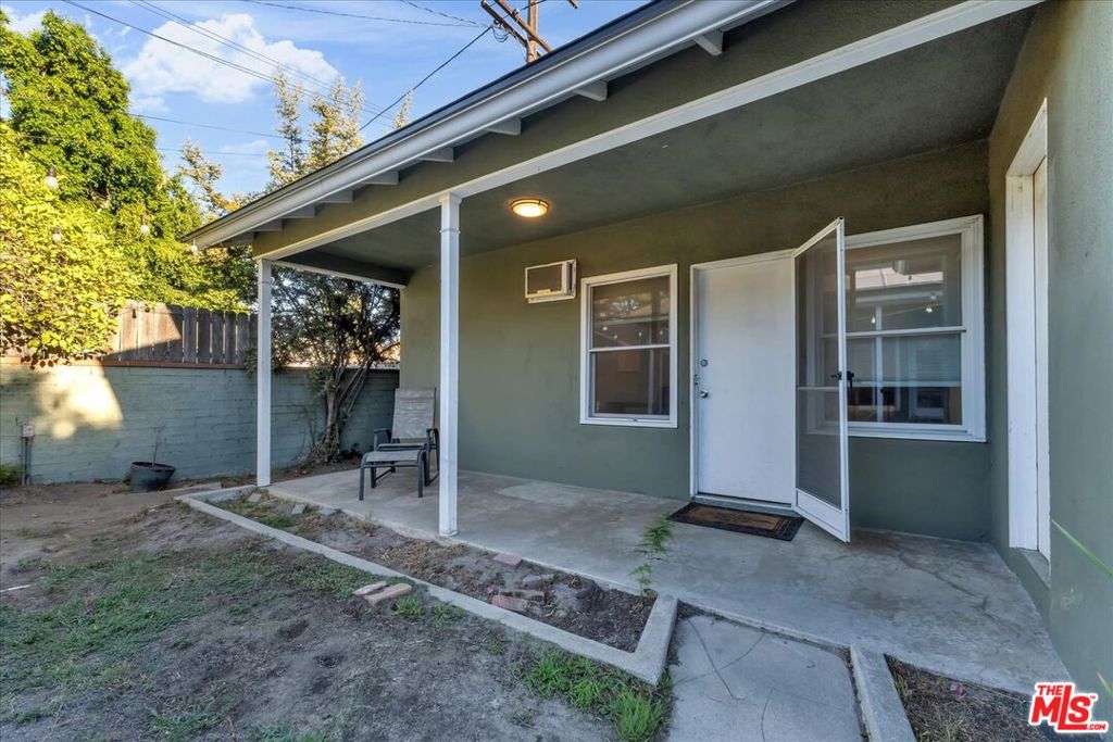 12430 Cumpston Street Property Photo 35