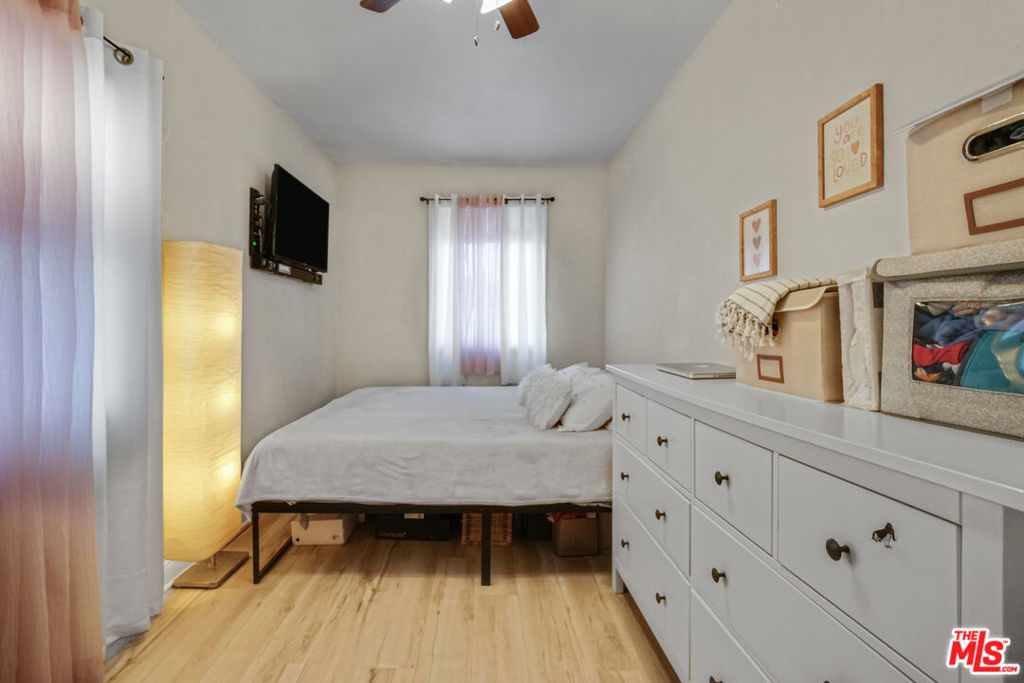 824 W Palmer Street Property Photo 19