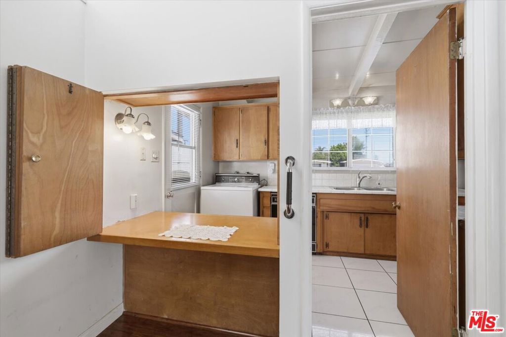 8445 Morrill Avenue Property Photo 11