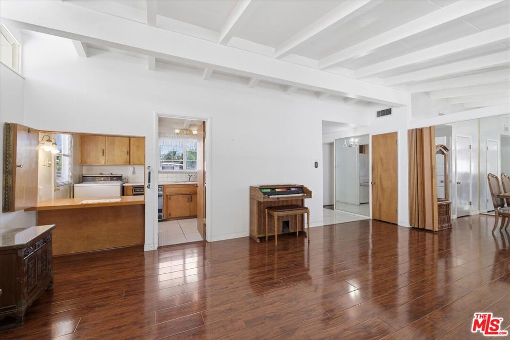 8445 Morrill Avenue Property Photo 31